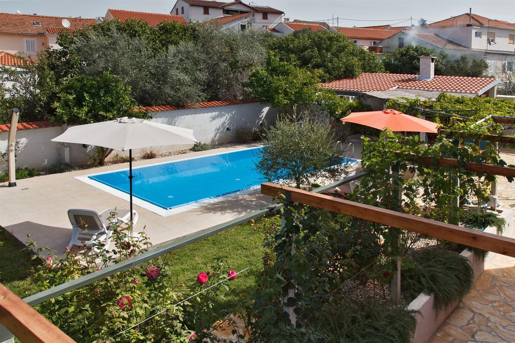 Villa Luna Sutomiscica Exterior photo
